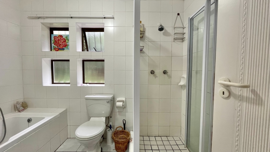 3 Bedroom Property for Sale in Martinville Western Cape